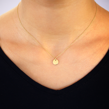 Lade das Bild im Galerie-Viewer, KAT EVE 'Delicate Disc Small' Anhänger echtes Gold 333 (8k) Gelbgold