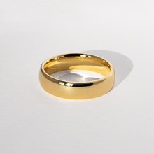 Lade das Bild im Galerie-Viewer, KAT EVE Ehering 'Halfround Harmony Medium' 750 (18k) echtes Gold