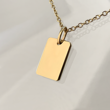 Lade das Bild im Galerie-Viewer, KAT EVE 'Tee Tag Medium' Anhänger mit Kette echtes Gold