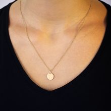 Lade das Bild im Galerie-Viewer, KAT EVE &#39;Delicate Disc Medium&#39; Anhänger echtes Gold 333 (8k) Gelbgold
